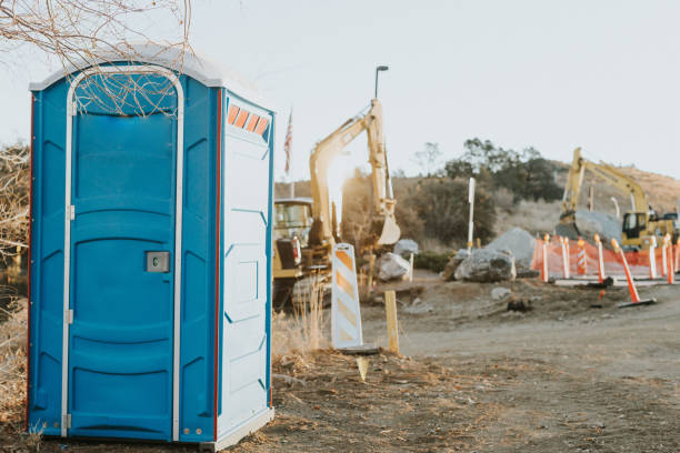Best Portable restroom trailer rental  in Calverton Park, MO
